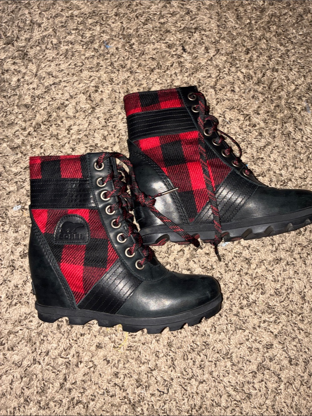 Sorel Women’s Black and Red Plaid Lace-Up Wedge Boots
